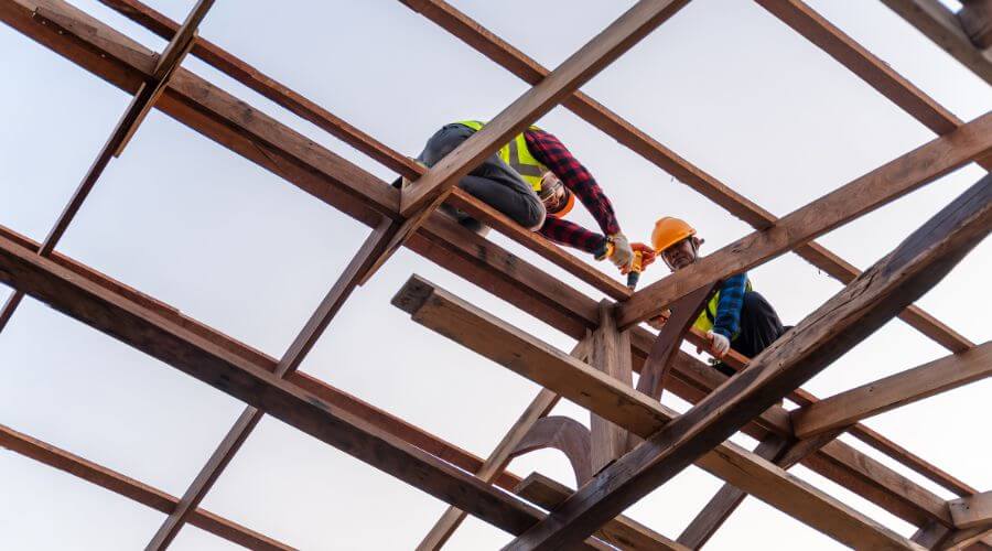 Expert Emergency Roof Repairs services in Commerce Township, MI
